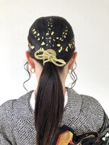 トルネード(TORNADO)&nbsp;卒業式　成人式　振袖　着付け　袴　ヘアセット　金箔ヘア☆