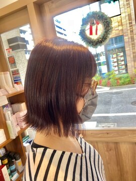 サロンドアンアリー(Salon de an Ally) [Salon de an Ally/六町]外はねミディ