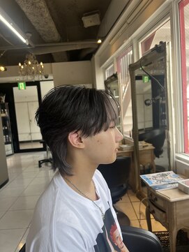 アイズ 海老名(AIZU) シースルーウルフ 韓国風ウルフ インナーカラー