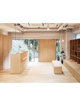 丁寧なカウンセリング×抜群の技術力で一人ひとりの髪の状態を見極め、最適なスタイルをご提案いたします◎