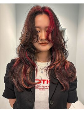 ノラ ウメダ(NORA UMEDA) 似合わせ小顔レイヤーカットロングデザインカラー大阪梅田