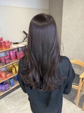 リファインド(REFINED) 透明感ブラウンのレイヤースタイル