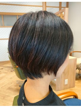 カシータフロル 守山(Casita flor) ショートボブ