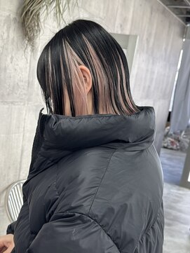 エヴァン(HEVIN) ブラック×ピンク/ルーツカラー