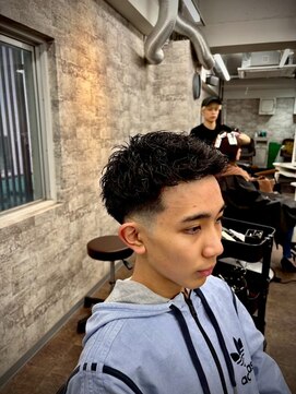 リファイン バイ アフィナー 本厚木店(Refine by Afinar) ブリーチハイライト髪質改善ダブルカラーレイヤーカット/本厚木
