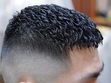 マスタッシュ(MUSTACHE)