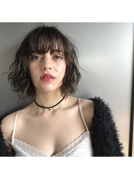 ルタ(LuTa by siesta＆LiCO) LuTa☆吉祥寺アッシュブラウン×波打ちウェーブ