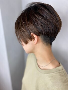 ラトリエ ブロカント 立川北口店(L'atelier BROCANTE) テクノ ショート トランクスヘア 刈り上げ