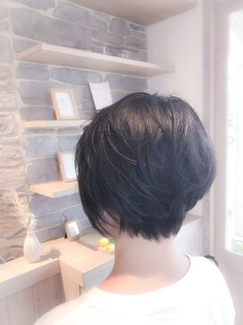 トウキョウヨシつね 御幸ヶ原店(TOKYO Yoshi) 襟足スッキリショート