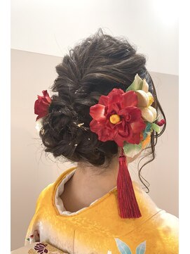 エイム(AIM) 成人式アップスタイル