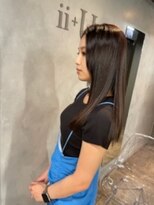 アイユー(ii+U)&nbsp;艶髪ロング　髪質改善