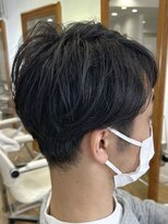 ヘッズ 本八幡店(HEADS)&nbsp;MEN'S HAIR  センターパート　ツイストスパイラル　コンマヘア