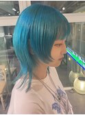 ウルフカット　ダブルカラー　ターコイズ　顔まわりレイヤー