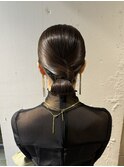 タイトにまとめて大人可愛いお呼ばれヘア