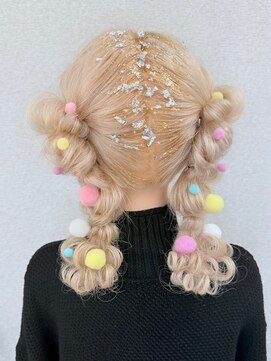 リエンスクレア(RIENS xrea) ヘアセットツインテール×山本優舞