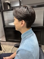 ナチュラルショート センターパート 毛流れパーマ