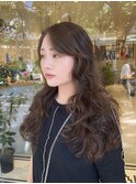 エレガントなロングレイヤーパーマ