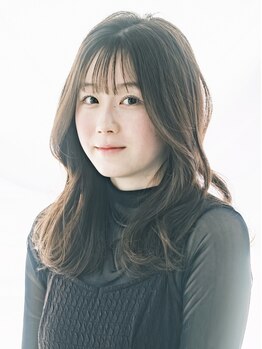 アルメリア 池袋(Arumeria)の写真/顔の印象が大きく変わる顔周りカット。ミリ単位でこだわるカット技術で、あなたの理想を実現！