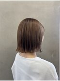 ぱつっとボブ