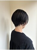 前下がりハンサムショート