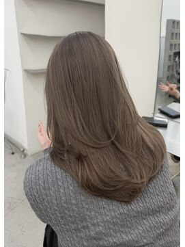 ヒュー 広島(HEW) オトナ上品ツヤカラーレイヤー