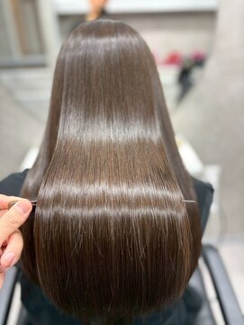 イルームバイリンクス 大宮(ILLUME by LINKTH) 髪質改善