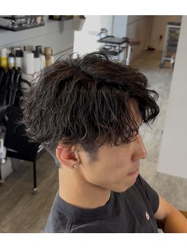 クレヨン ケース(Crayon case) メンズ　センターパートカジュアルツイストシースルーマッシュ