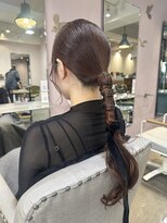 セット(Sete)&nbsp;タイトローポニー