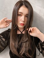リア トーキョー(Lia TOKYO)&nbsp;【工藤武士】色気をまとうくすみベージュの上品韓国風ロング艶髪