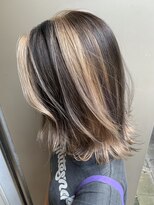 ローレンアンドパレード 並木坂店(Lauren&Parade) デザインローライト×ベージュ