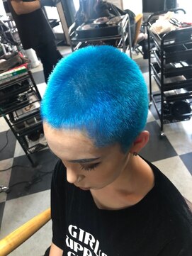 トリックストア(TRICK STORE) 最高クールな水色ボーズ！