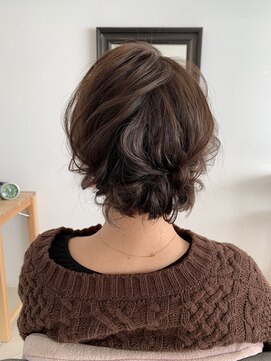 フェリーチェ(Felice) ギブソンタック　愛されアップスタイル　ゆるふわ　小顔　モテ