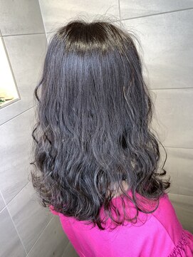 リーオオサカ(Lee Osaka) 【Lee大阪店】透け感 ブルージュ ハイライトカラー/新出奈津樹