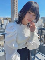 ルービック(Rubik's)&nbsp;外ハネエアリーウルフヘア×透明感グレージュ×インナーカラー