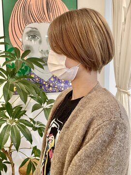 ルッツ(Lutz. hair design) ショートボブ＋ベージュ【犬山良慈】