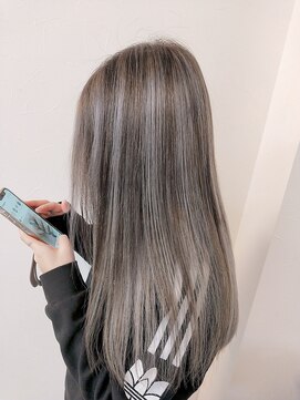 キャンディーエッグ(Candy egg) 原口★白っぽバレイヤージュ★福岡久留米