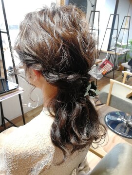 キルトヘアー(KiRUT hair) ローポニー