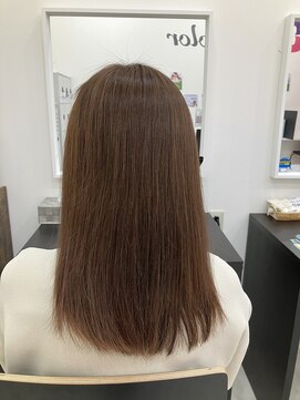 ビーズカラー 鶴岡エスモール店 【B's】20代30代人気◎ 艶×フォギーベージュ