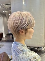 ナンバー 六本松(Number)&nbsp;大人可愛い20代30代40代丸みショートボブ/ブリーチ/ベージュ