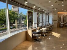エムスリーヘアー イオンマリンピア店(MIII HAIR)