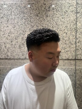 ヘアモード キクチ 銀座店 フェード×パーマ【理容室】