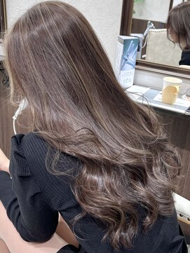 ベルヘアーデザイン 堺東(Belle hair Design) ハイライトイルミナカラーグレージュ韓国風レイヤーカット堺東