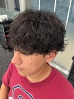 メンズフィール 心斎橋(MENS FEEL) フェザーパーマグレー刈り上げショートシャドウパーマパンク