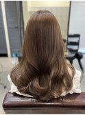 美髪レイヤーカット/ベージュカラー/赤み消しカラー