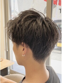 アンバイヘアー 蘇我店(and by hair)の写真/【蘇我駅徒歩1分】カットリタッチ￥7700/カットカラー￥8800!!男性も通いやすいアットホームサロンです♪