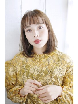 シャンティ 目白(SHANTi) 重めショートバングのワンカールボブ