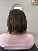 外ハネボブ　オリーブグレージュ