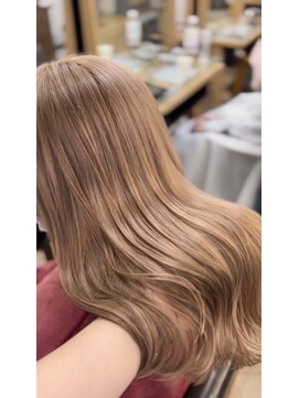 ネオリーブ クーロ(Neolive curro) ミルクティーベージュ×ダメージレスケアブリーチ