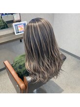 アリクア(Aliqua)&nbsp;バレイヤージュ