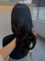 結び(musubi) ワンカラーグレージュ×ゆる巻き◎